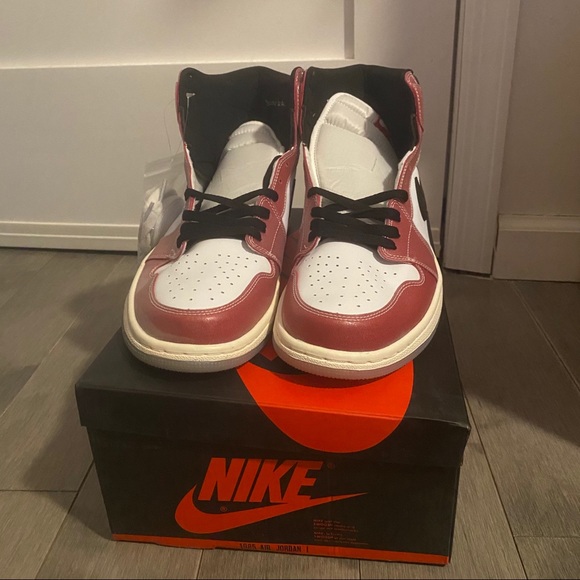 Air Jordan 1 - Picture 4 of 4